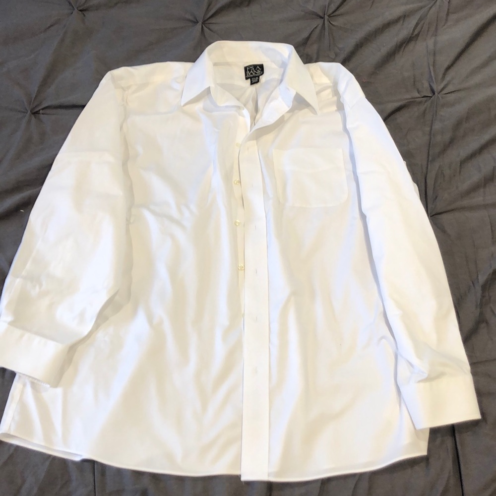 Jos A Bank Men’s Dress Shirt